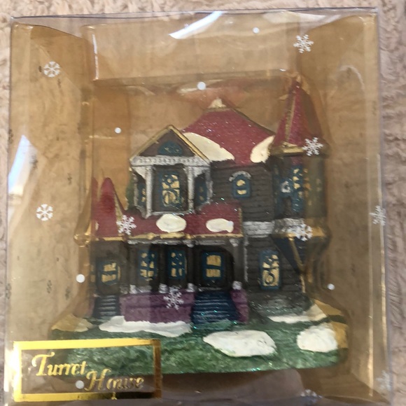 Turret House candle - new in packaging - Picture 2 of 9
